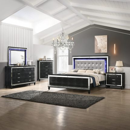 <h6>(NEW) </h6><h3> VALENTINO BLACK Queen 5pcs